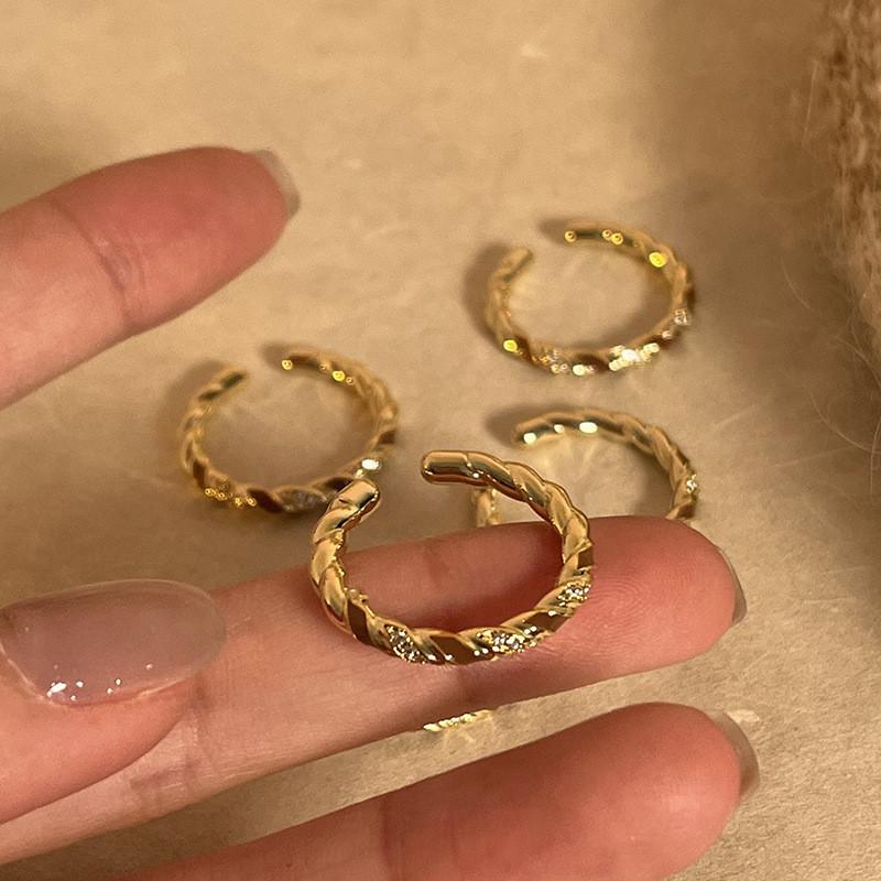 Trendy Ins Style Geometric Copper Ring With Elegant Sparkle For 2023 Fashion