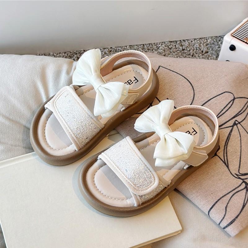 

Kids Summer Princess Cute Lightweight Sequined Sandals Fashion Baby Girls Hot Sale Bow Elegant Soft Flat Children Walking Shoes 23Insole15cm бежевий