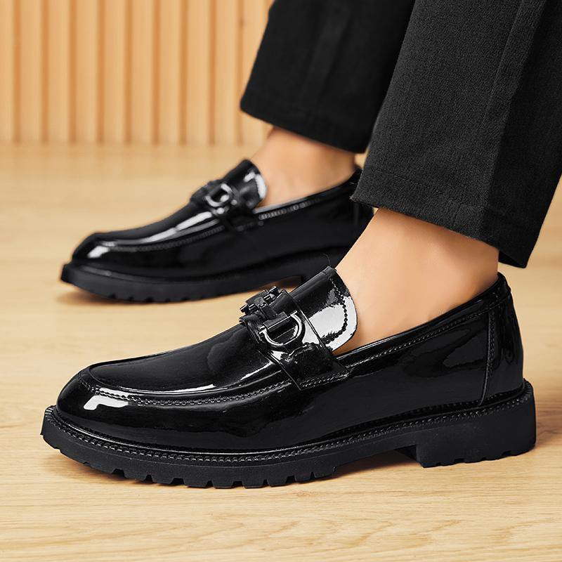Fashion Leather Shoes Casual Business Shoes for Men Dress Tenis De Hombre Moccasins Mokasin Tenis Caballero Designer