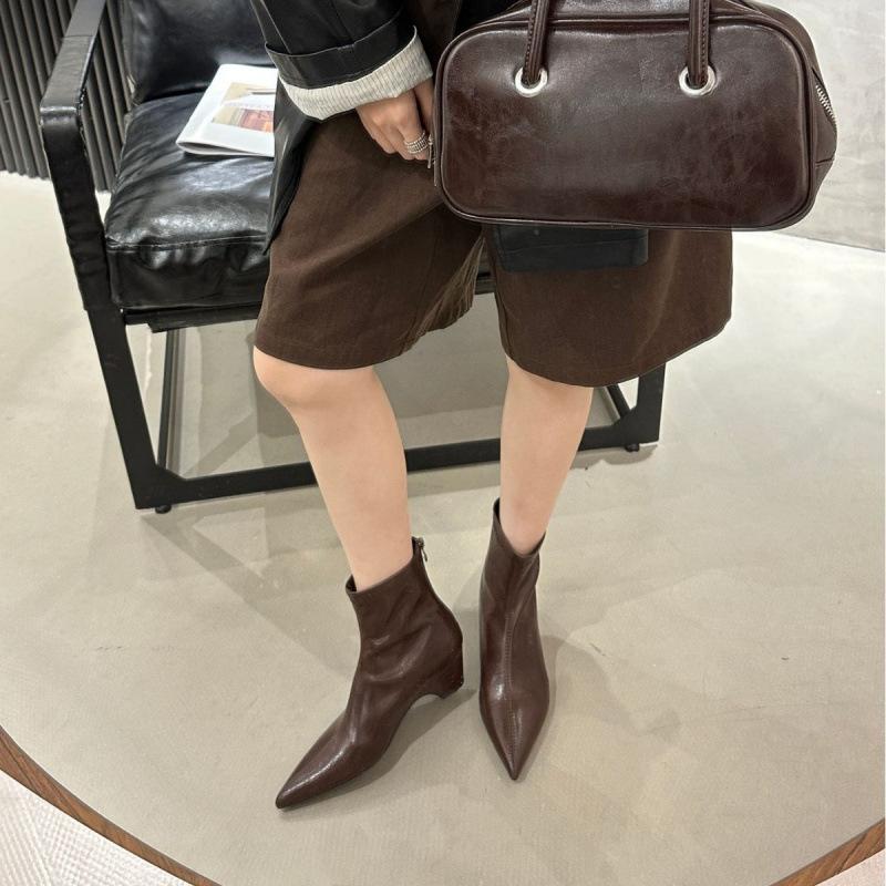 2025 Autumn New Pointed Elastic Soft Leather Thick Heel Short Boots Low Heel and Ankle Boots Fashion Boots Socks Boots Women's Shoes