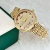 New Women's Fashion Quartz Watch - Trendy Cross-Border Design