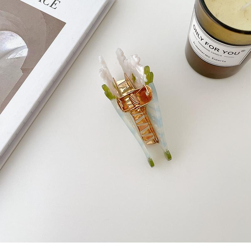 Bouquet Daisy Charming Hair Clutch Clip For Women Ideal For Simple And Beautiful Updos