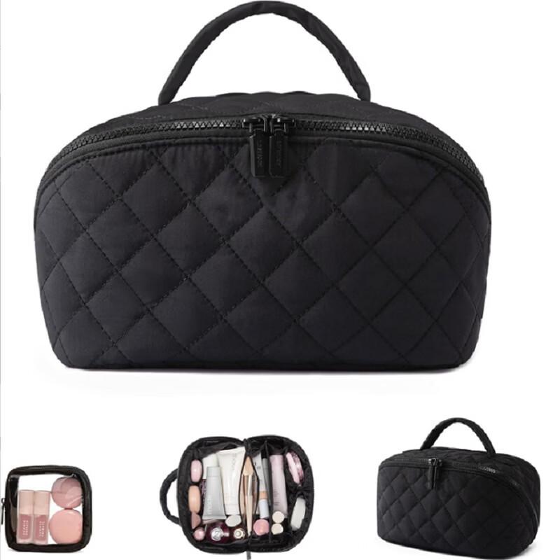 MDNGMDNG Quilted Travel Cosmetic Bag
