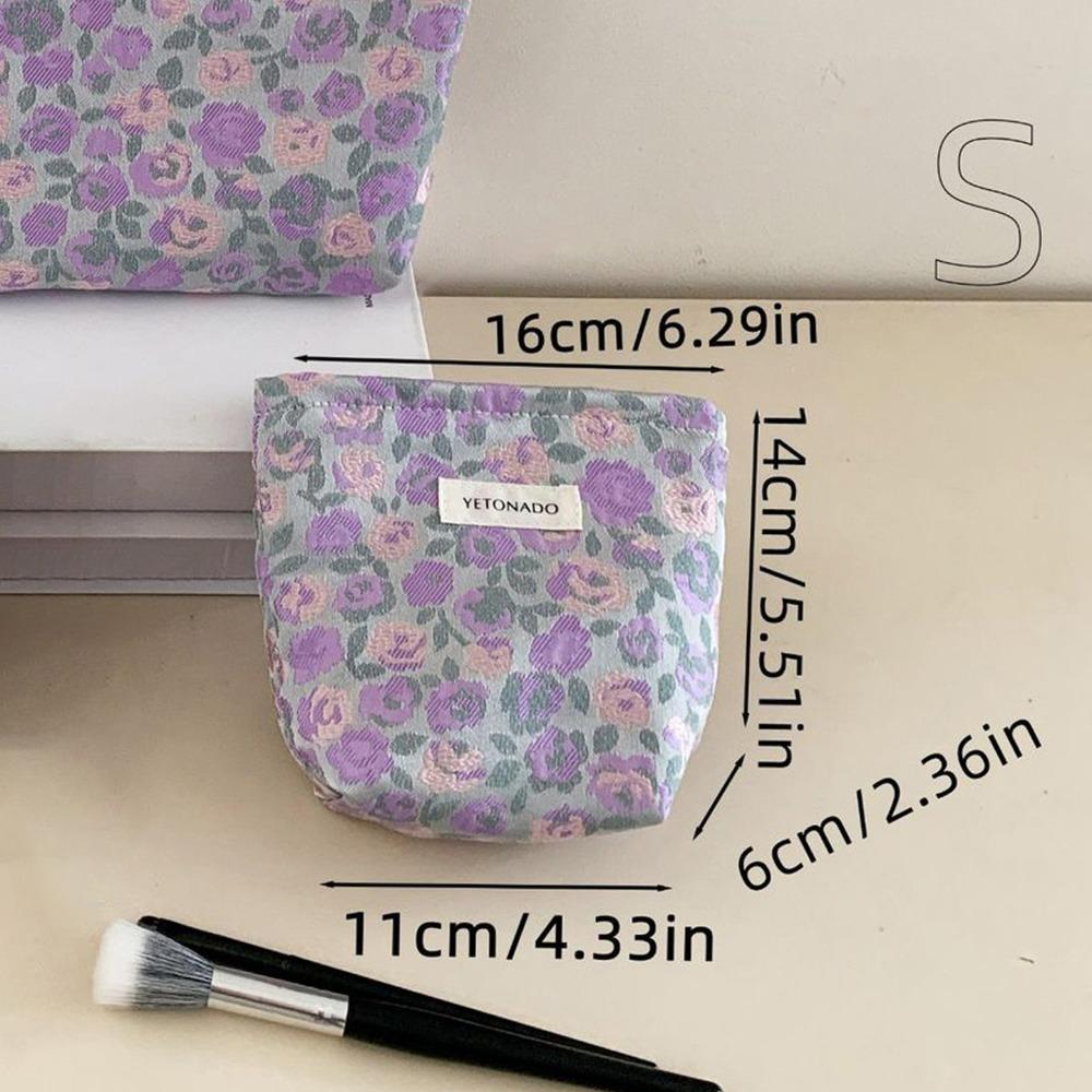 

Polyester Canvas Flower Clutch Bag Flower Pattern Zipper Closure Makeup Bag Large Capacity Portable Cosmetic Organizer Women Use