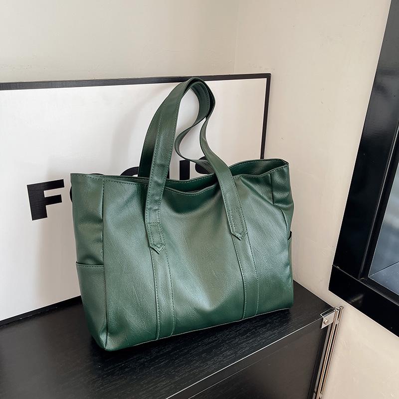 Large Women's Versatile Korean Style Tote Shoulder Handbag - Soft, Trendy & Spacious