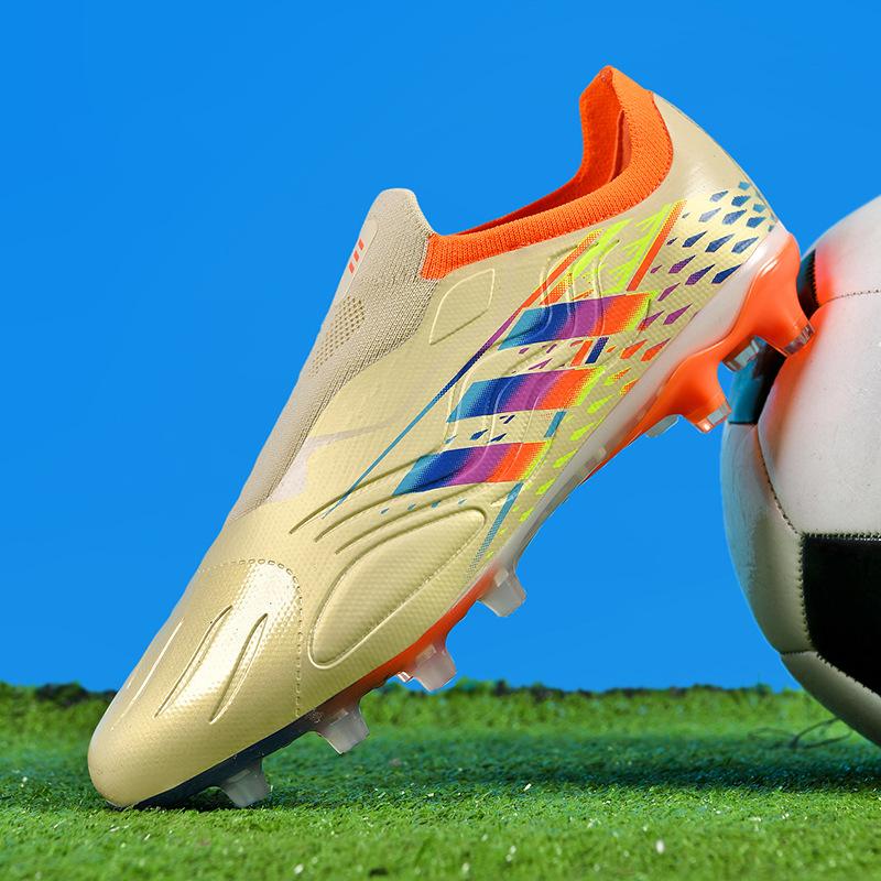 New spike football shoes youth outdoor low-top training shoes student large size sports shoes