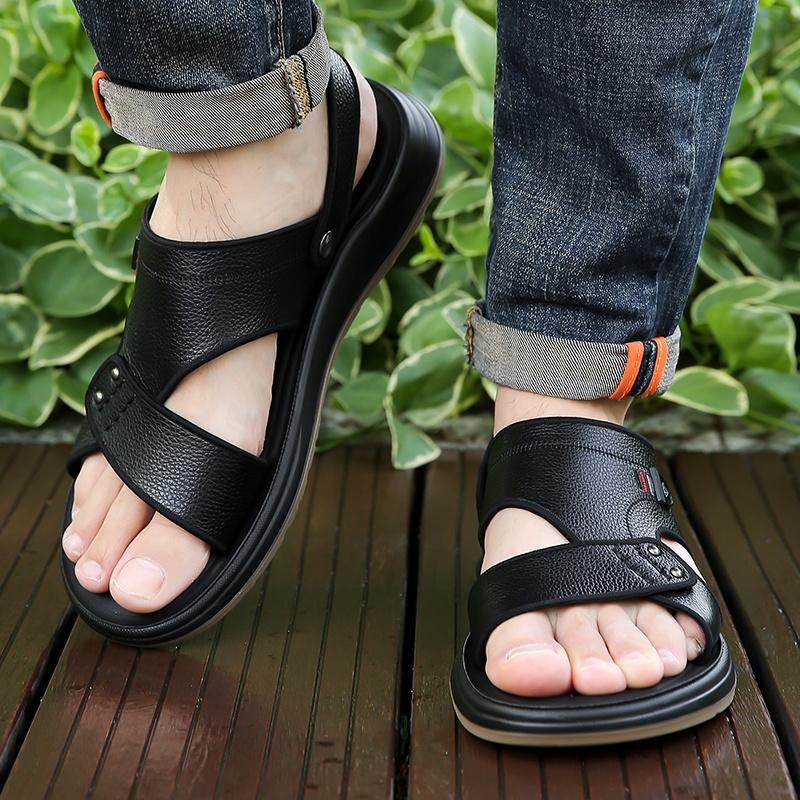 Herren Braune Flache Hausschuhe Sommer Outdoor Breite Zehenpartie Wandersandalen Retro Schwarzes Leder Offene Zehenpartie Strandschuhe Übergröße