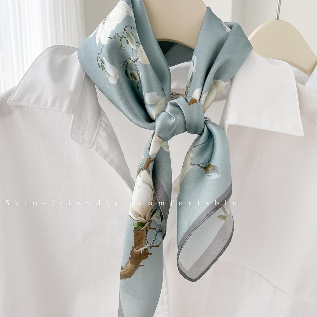 111 Mulberry Silk 71 * 71cm Silk Silk Scarf Female Magnolia Print Commuter Temperament Silk Scarf for Mother Gift