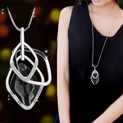 Women Long Necklace Fashion Geometric Crystal Necklaces Pendant Jewelry Statement Sweater Chain Collier Femme Collar Accessories