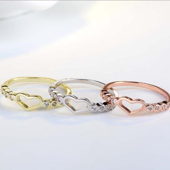 Women Hollow Heart Rhinestone Inlaid Finger Ring Wedding Party Jewelry Gift