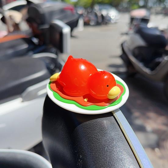 Roast Duck Decoration Color Changing Duck Temperature Sensitive Duck Figurine with UV Sensitivity for Desk