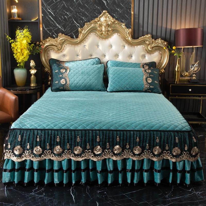 Winter Crystal Velvet Single-piece Padded Lace Bed Skirt Thickened Thermal Mattress Cover Mattress Cover Non-slip Bed Cover Pad