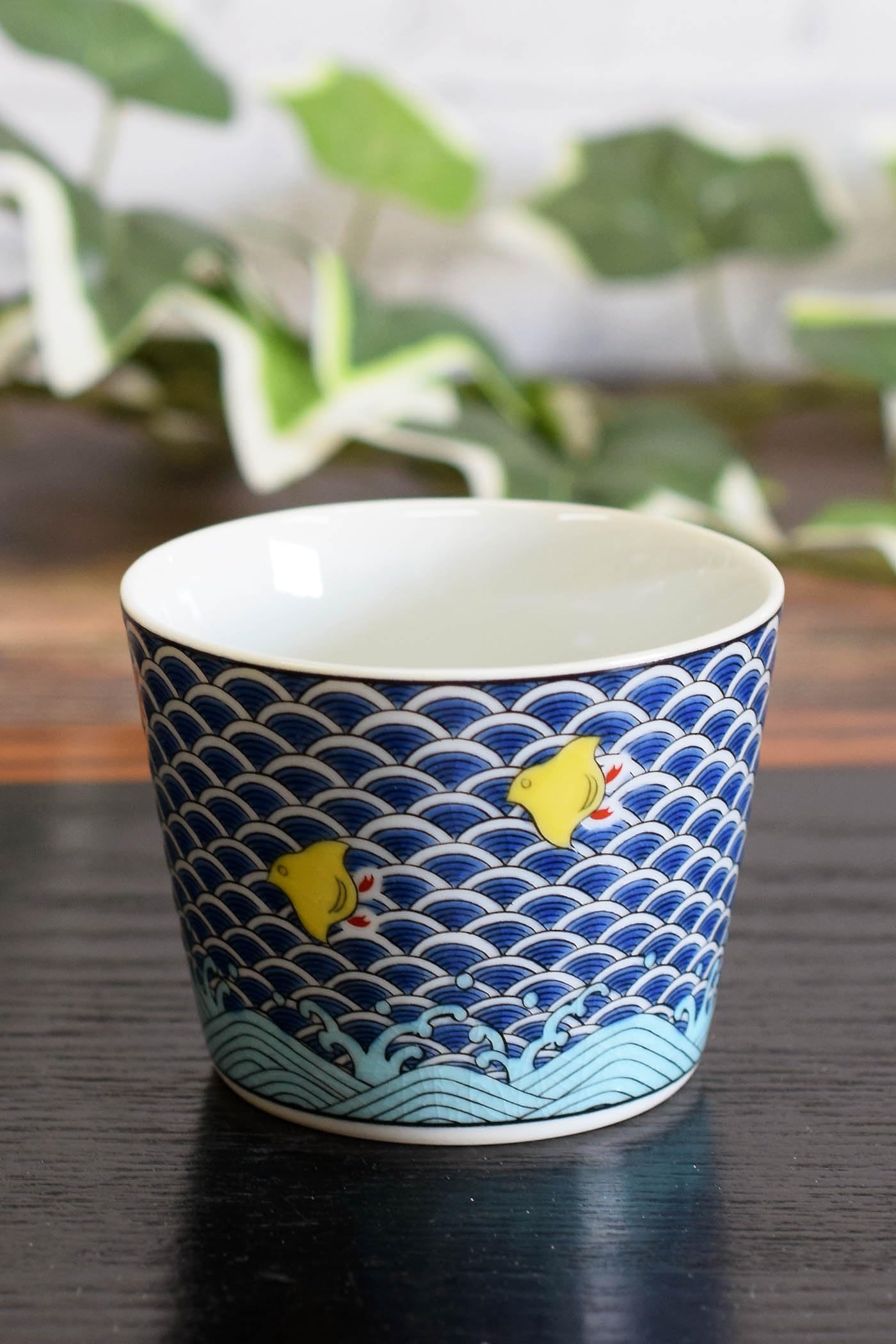 

Waza no Kura Stylish Kutani Ware Soba Choko (Soba Cup) with Chidori Pattern, High-Quality Ceramic, Made in Japan