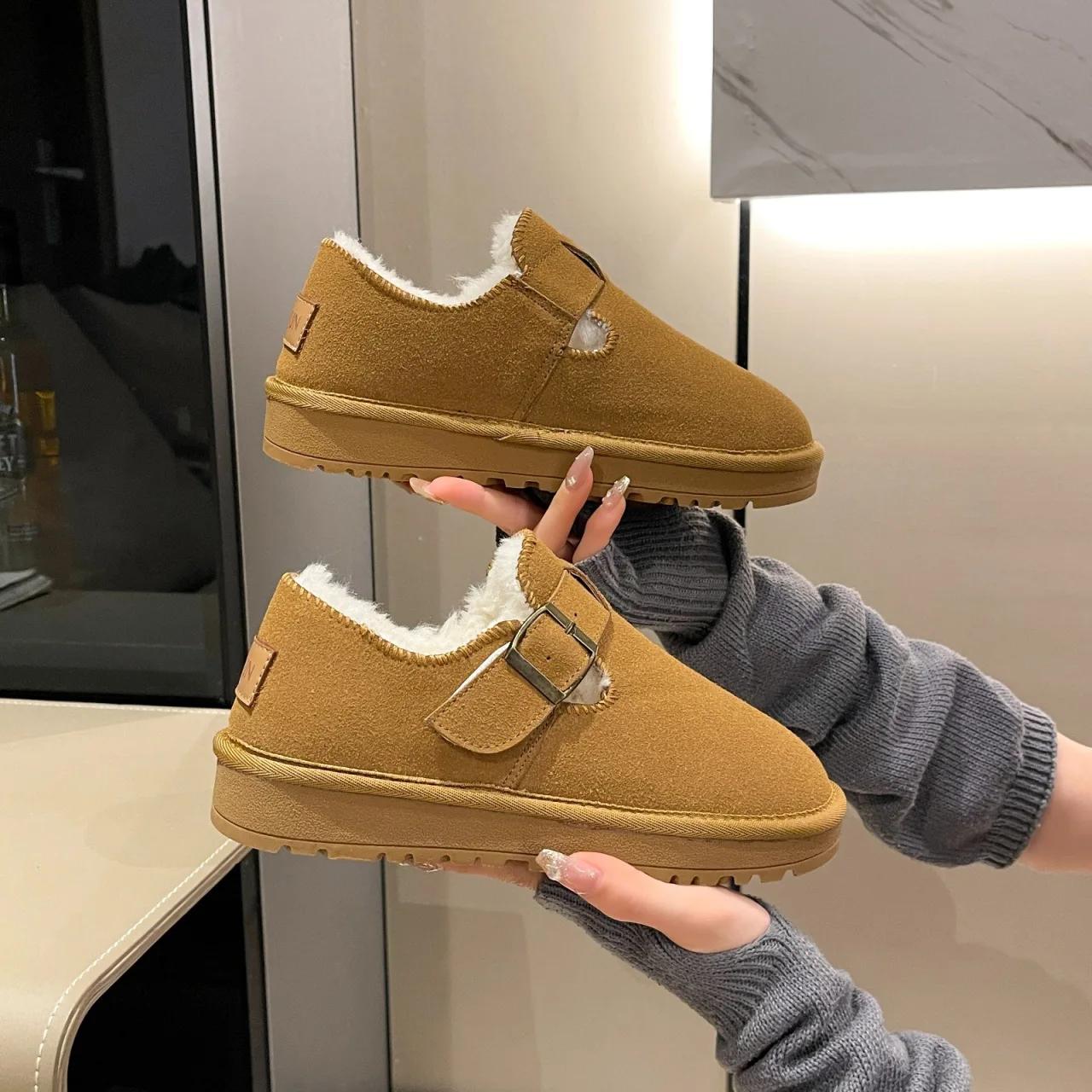 Модные коричневые женские зимние сапоги из замши — фото 5