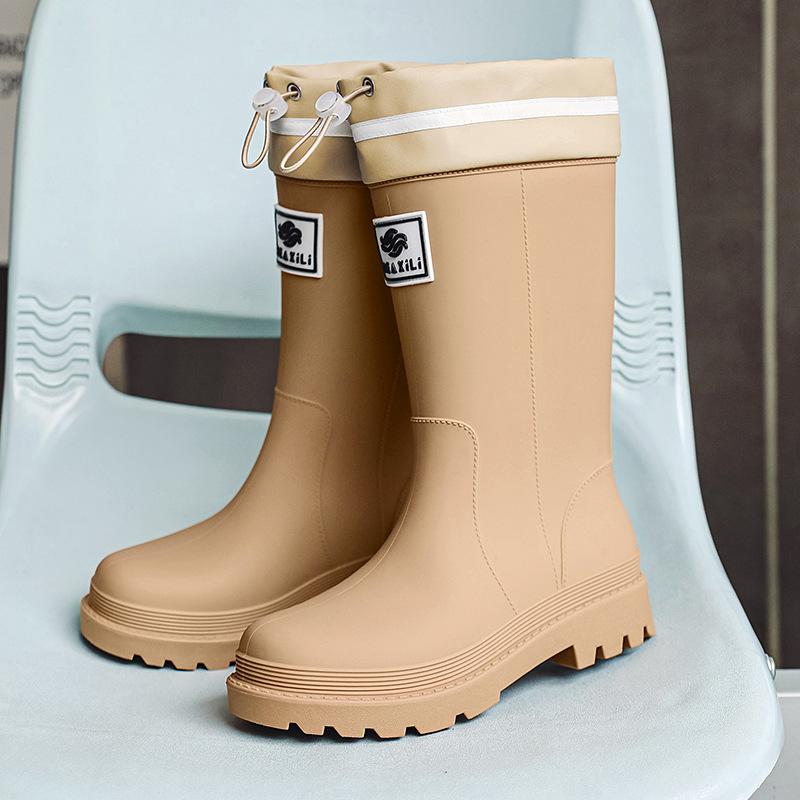New medium tube rain shoes, women's non-slip water shoes, fashion water boots, thick-soled rain boots and velvet work rubber shoes