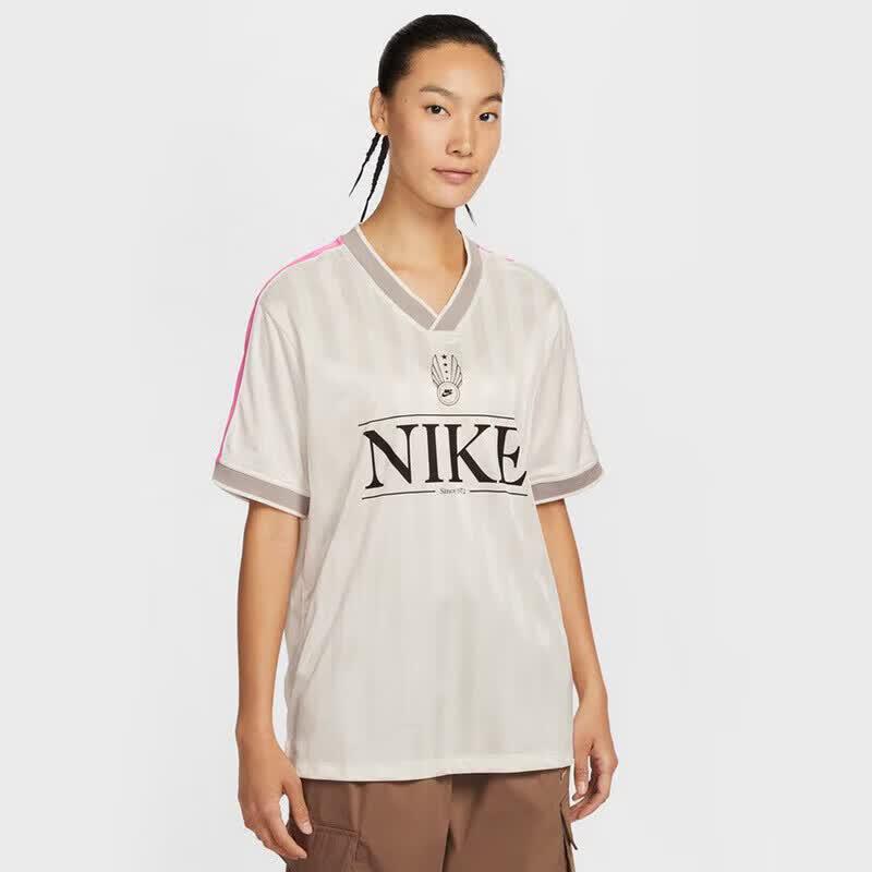 Nike Women s Sport Casual Short Sleeve T-Shirt S