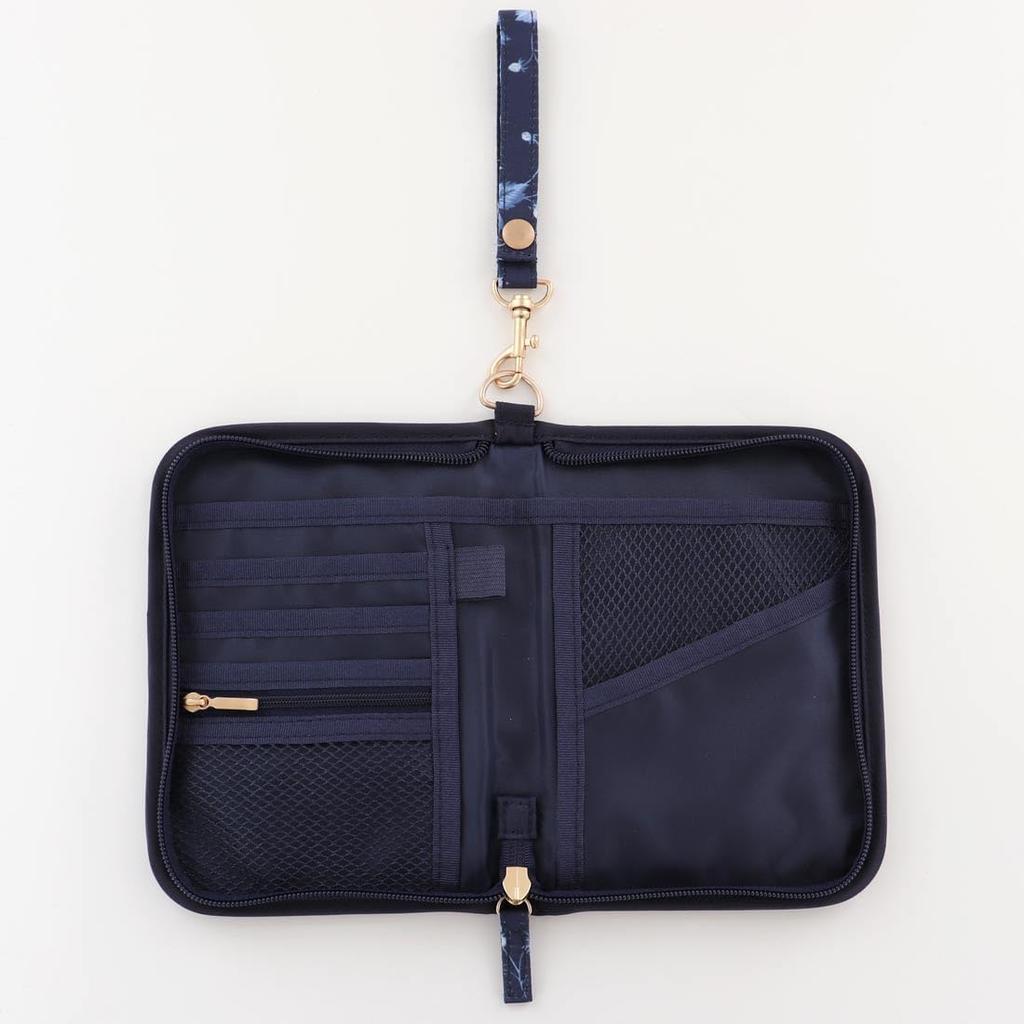 Wedgwood Case Passport Strawberry Ink Blue Multi-Case/Travel (Navy) 001258-0001-02