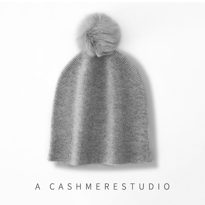 Cashmere Autumn and Winter New Women's High End Solid Color Corrugated Fur Ball Thickened Warm Fashion Knitted Casual Hat