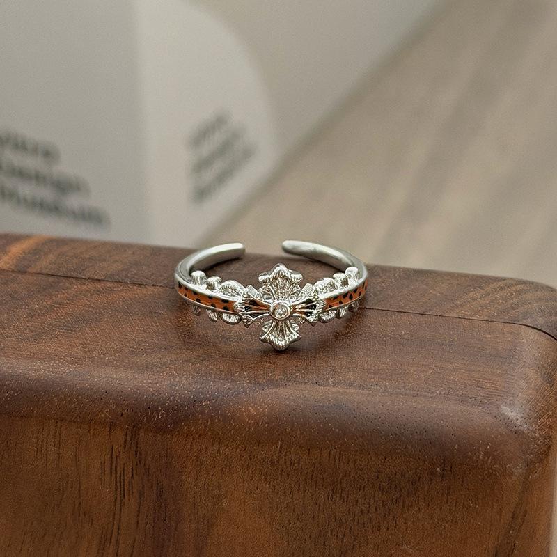 Niche High-End Sweet Sister Country Tide Style Colored Enamel Flower Retro Pattern Open Ring Stacked With Personalized Ring