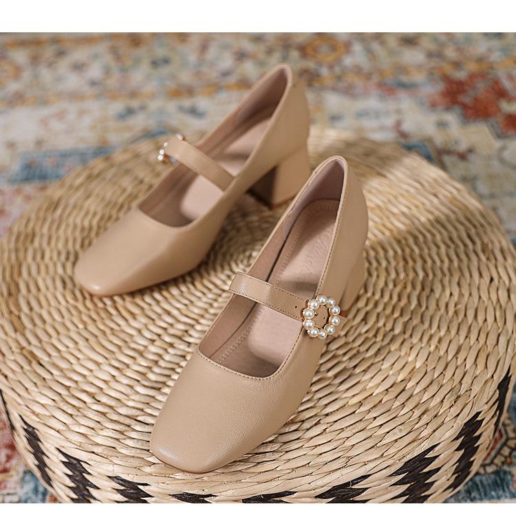 Mary Jane Shoes Year-Old Leather Versatile Square Head Evening Shoes Gentle Wind Low Heel Thick Heel Fairy Single Shoes Female