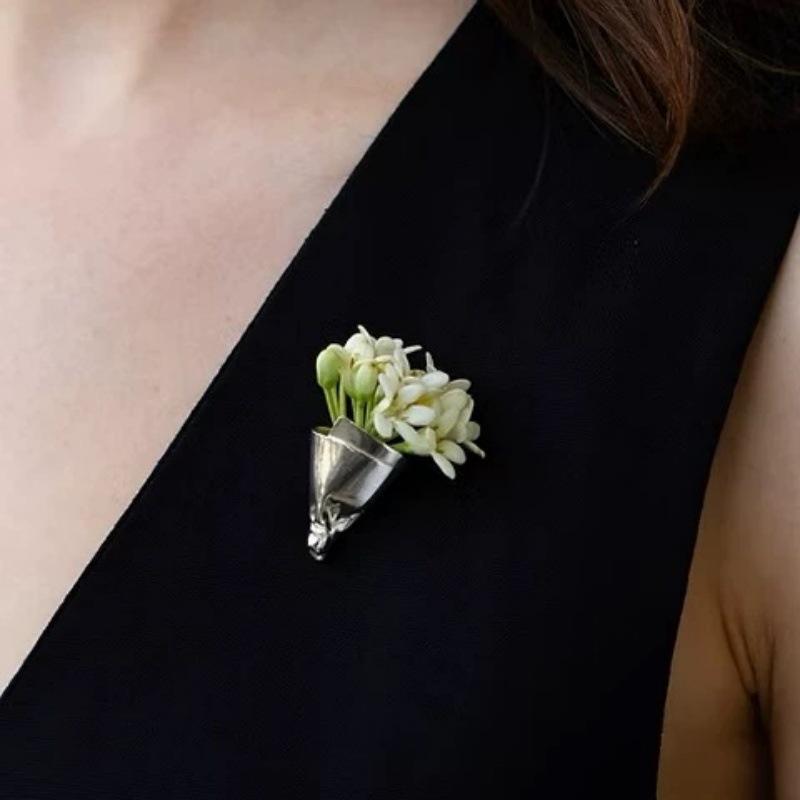 1 Pieza Broche Maceta Elegante Jarrón Metal Broche Pin Vintage Para Mujeres Pequeños Broches de Flores Encanto Joyería Accesorios Regalos