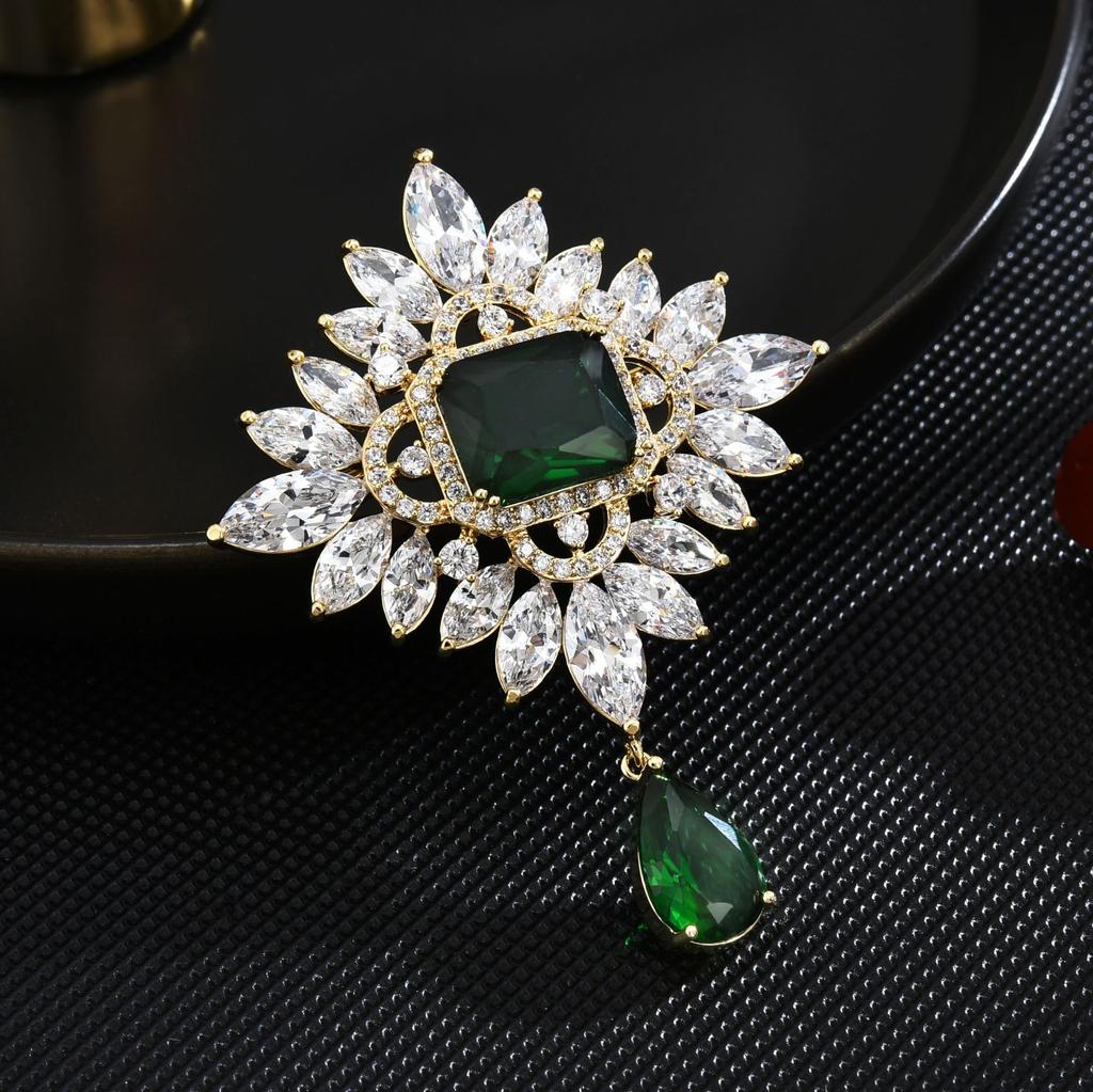 Senior Brooches Flower Leaf Brooch Pins for Women Suit Pendant  Fashion Brooches Jewelry