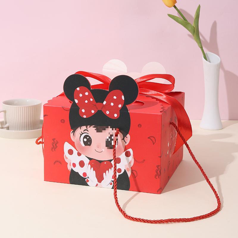 Cartoon Kids' Birthday Gift Box: Hand-Painted, Candy Souvenir & Egg Packaging for First Birthdays and Weddings