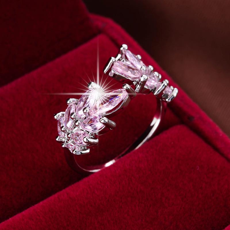 Elegant Wheat Ear Ladies' Ring: Adjustable Copper Band with Zircon Inlay