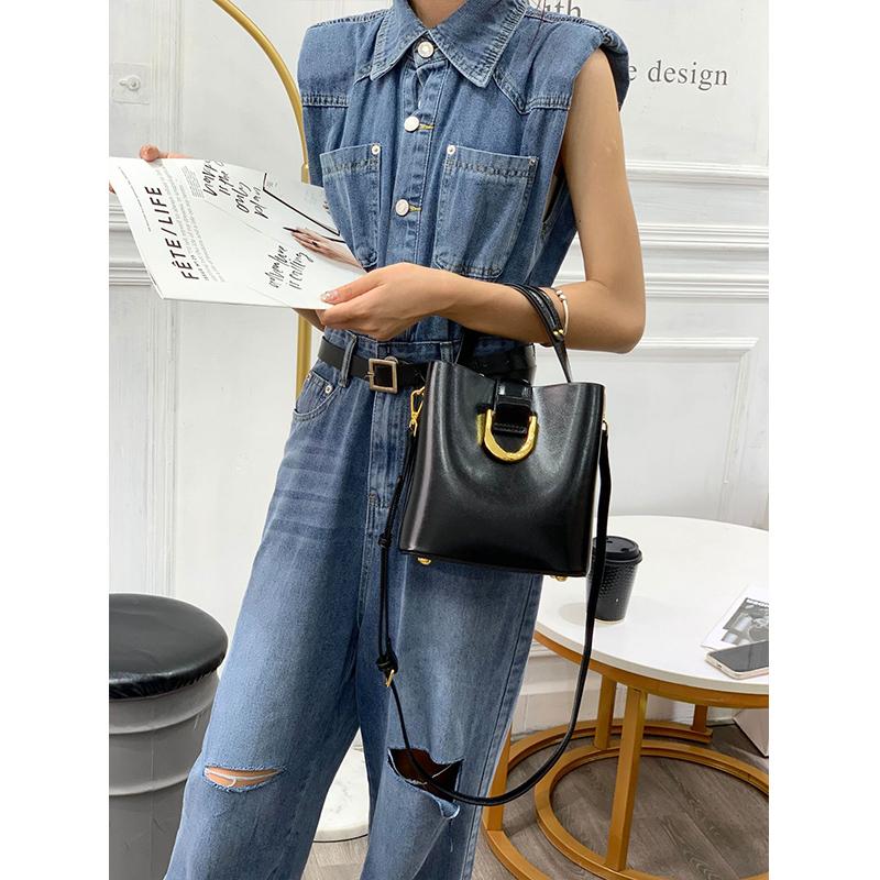 100% Genuine Leather Women's Bucket Bag New Fashion Large Capacity Commuter Handbag Shoulder Crossbody Bag for Women