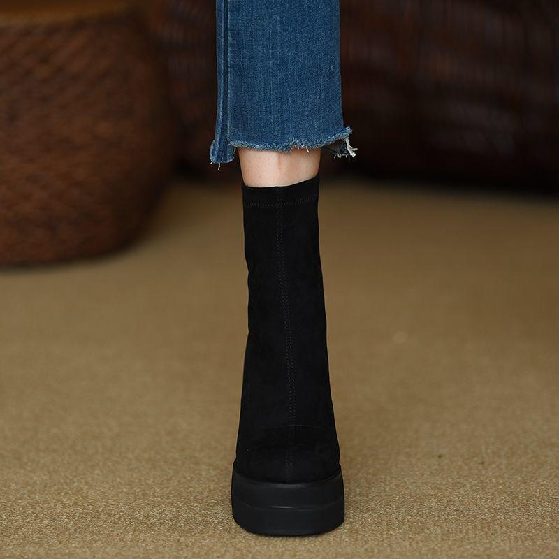 Womens Ankle Boots With Waterproof Platform For Winter Fashion