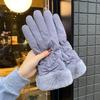 Fashionable Versatile Winter Gloves for Women Riding Electric Bikes In Winter. Warm Cotton and Thick Velvet Cycling Gloves