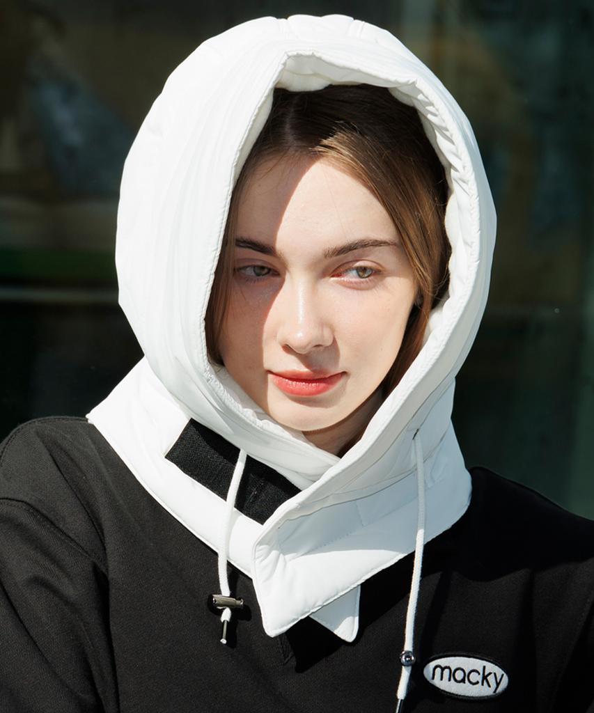 MACKY Moss Padded Balaclava White