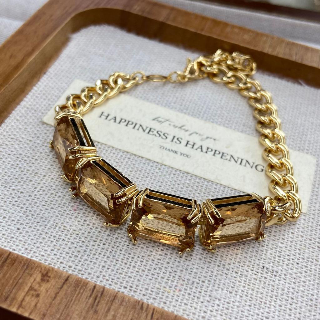 Temperament Geometric Square Design Crystal Niche Unique Charm Necklace Jewelry Fashion Versatile Bracelet Set