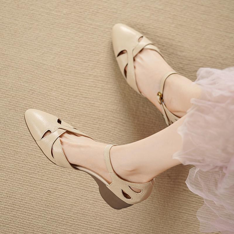 Fashion NEW Summer Women Sandals Genuine Leather Shoes for Women Pointed Toe Chunky Heel Shoes Cover Toe Cover Heel Buckle Strap Sandals