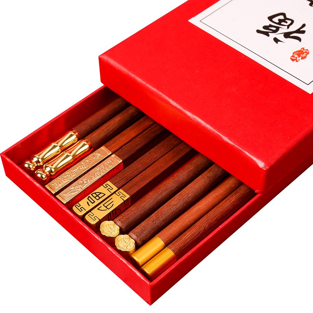 Red Sandalwood Chicken Wing Wood Chopstick Set - Single-Chopstick Gift Box, Paint-Free, Wax-Free, Ideal for New Year Gifts.