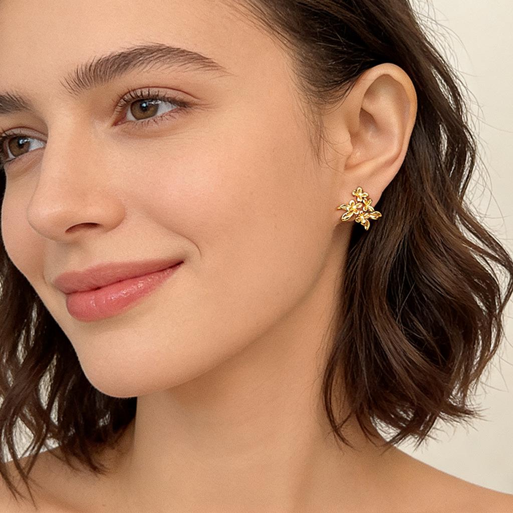 Minimalist 925 Silver Flower Zirconia Stud Earrings - Versatile Light Luxury Earrings for Women