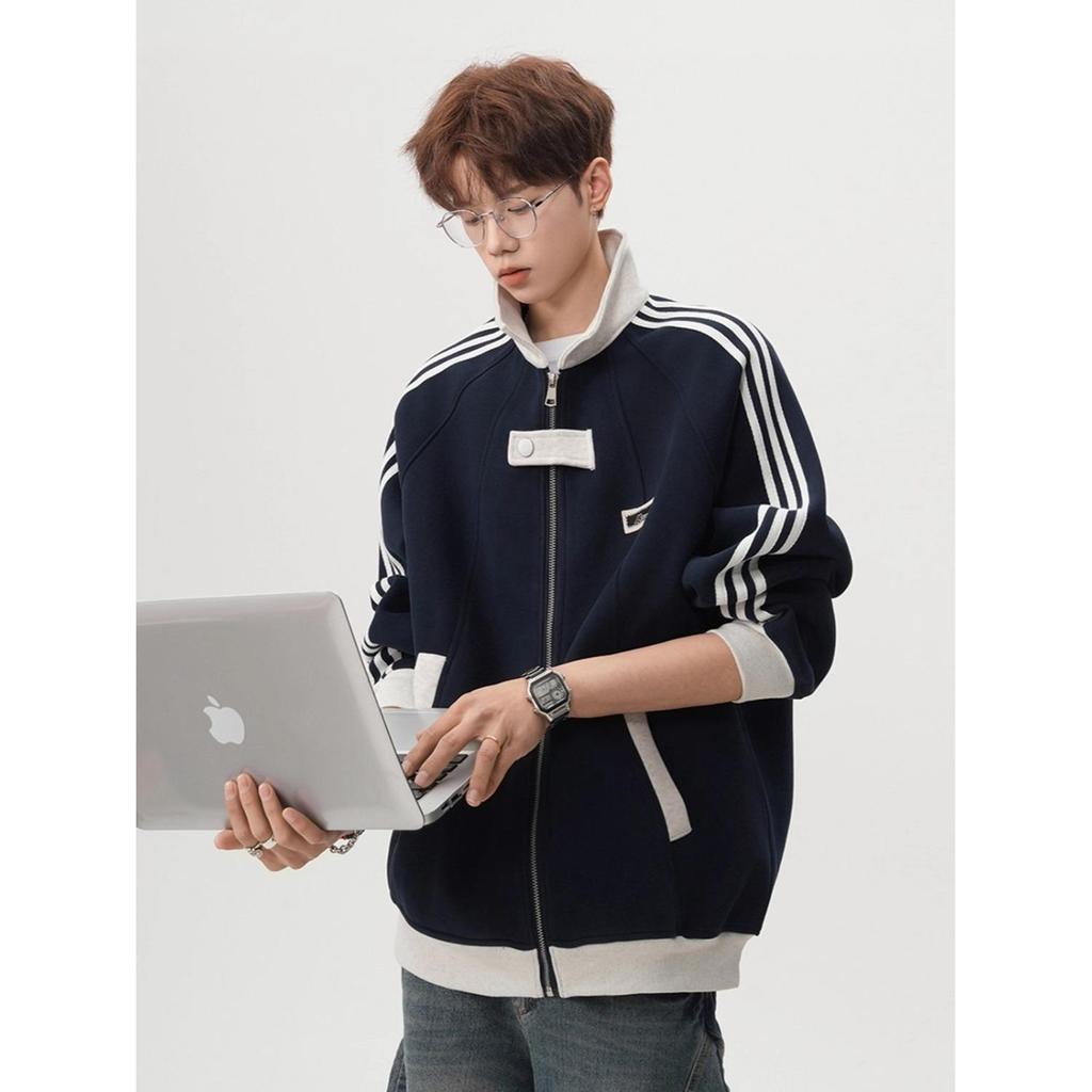 Unisex Academy Style Stand Collar Jacket - Autumn/Winter Loose Fit, Plus Velvet, Sporty Baseball Hoodie Outerwear.