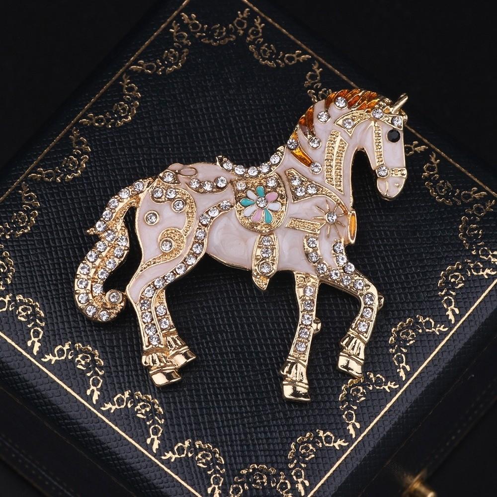 Luxury Zodiac Animal Lapel Pins Rhinestone Metal Badge Pin Strong Horse Brooches  for Women
