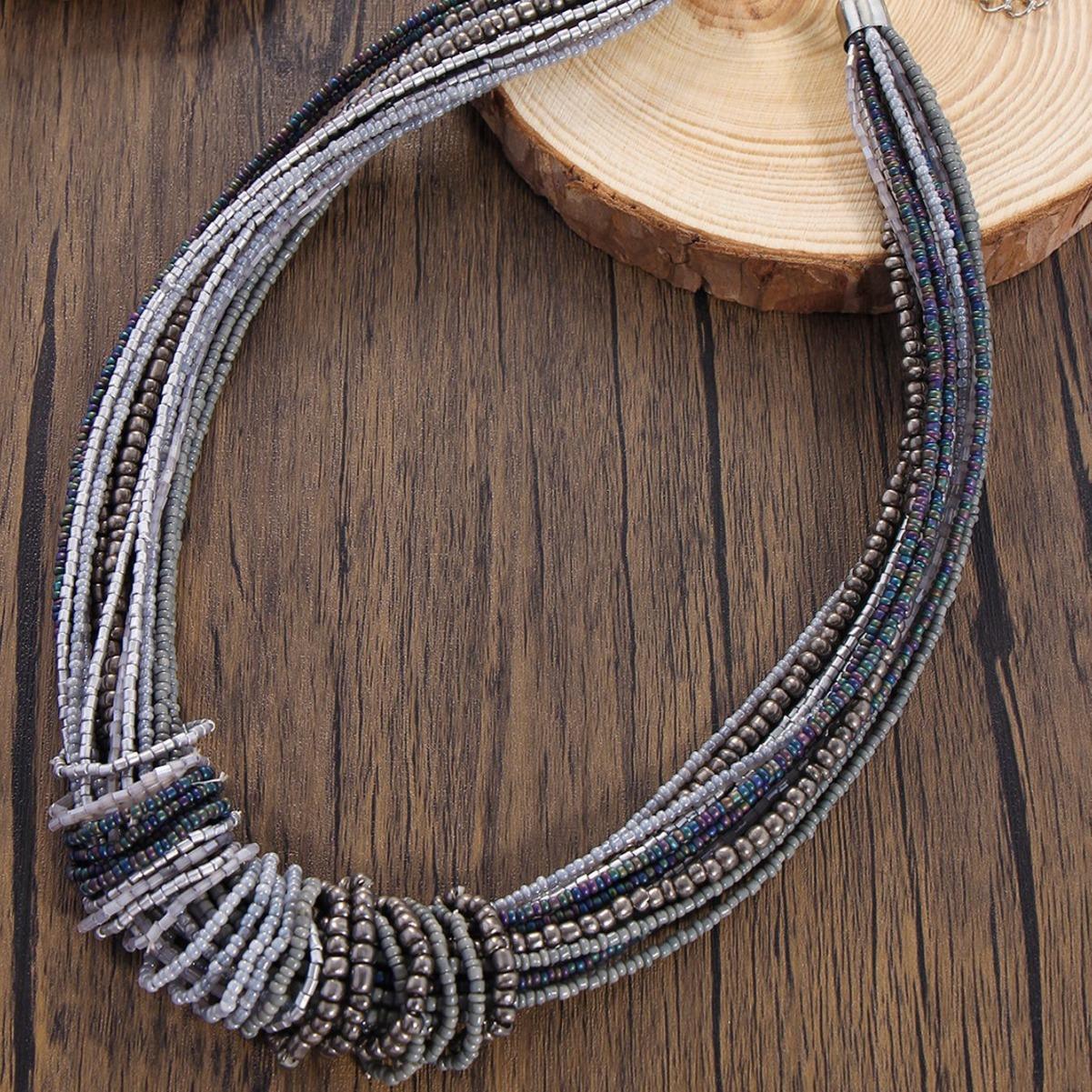 

Модное ожерелье для женщин Дамы серый