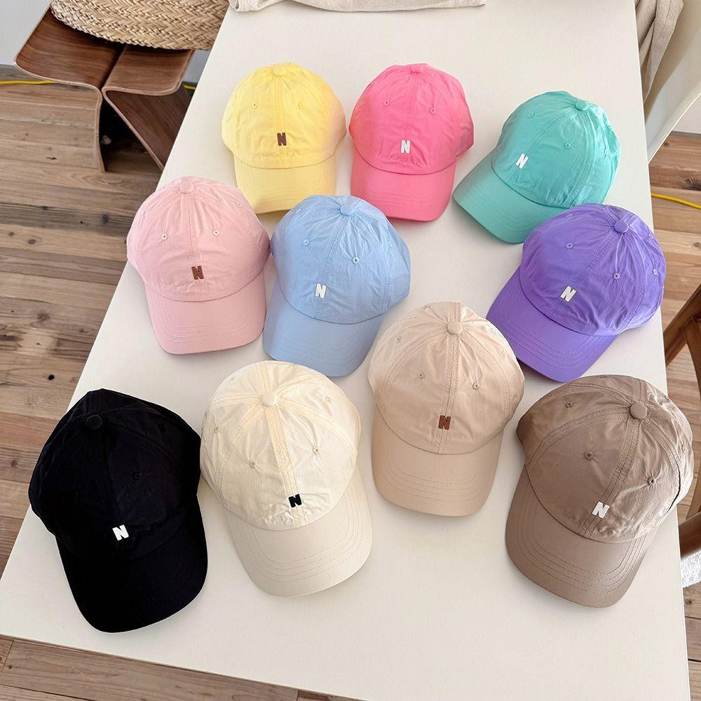 

Candy Color Boys Girls Peaked Hat Letter N Sun Protection Cap Korean Children Baseball Cap 2-8y рожевий