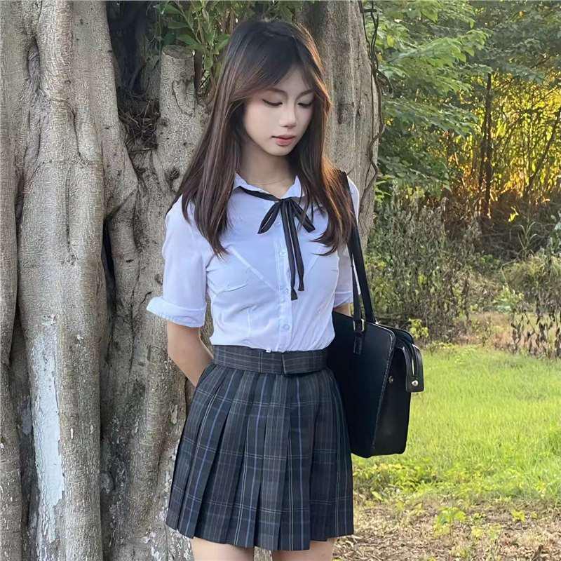Summer Waist-Cinching Short-Sleeve Shirt & Versatile Plaid Skirt Set: Sexy & Slimming JK Style