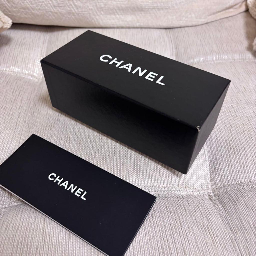 Used Limited price reduction until today chanel Chanel genuine box sunglasses box