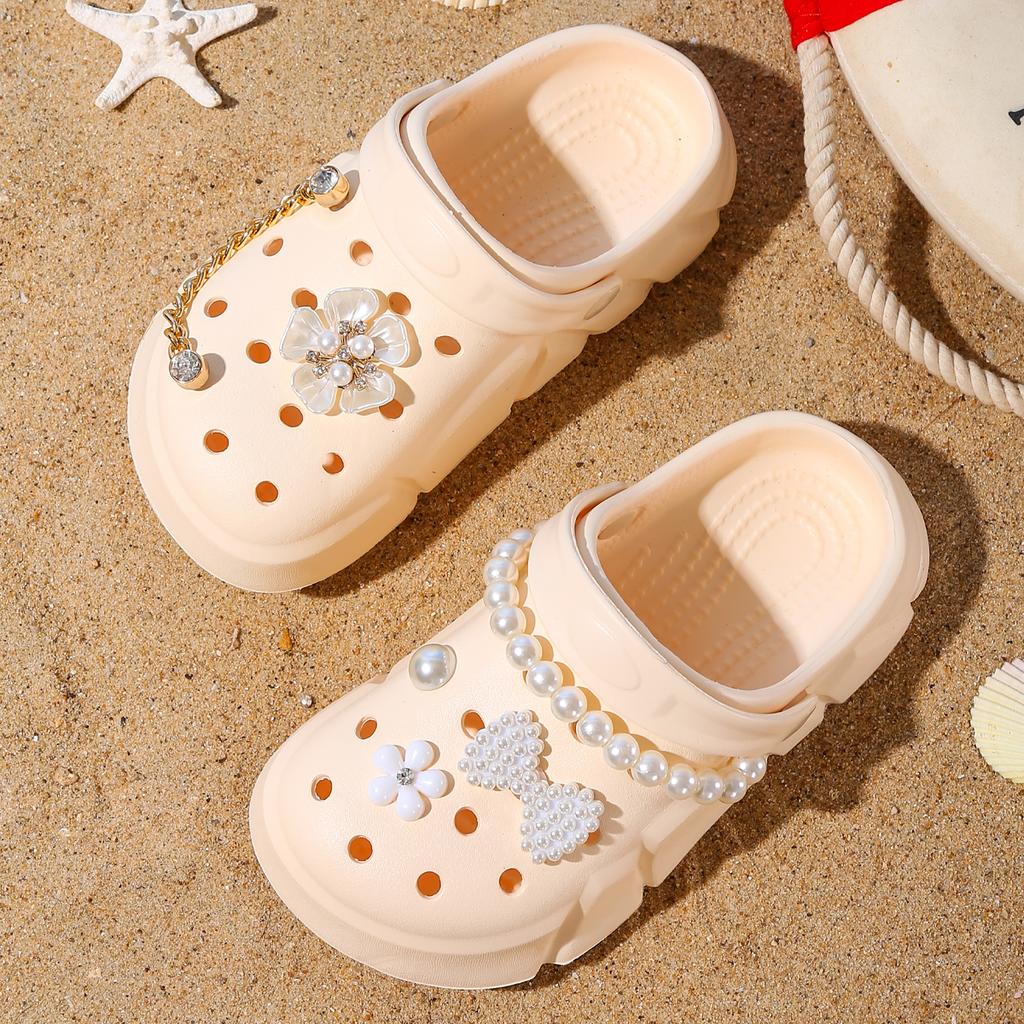 Girls Fashion Solid Color EVA Clogs - Breathable Non-slip Slip-On Sandals with Flower Chain and Pearl Design 3057