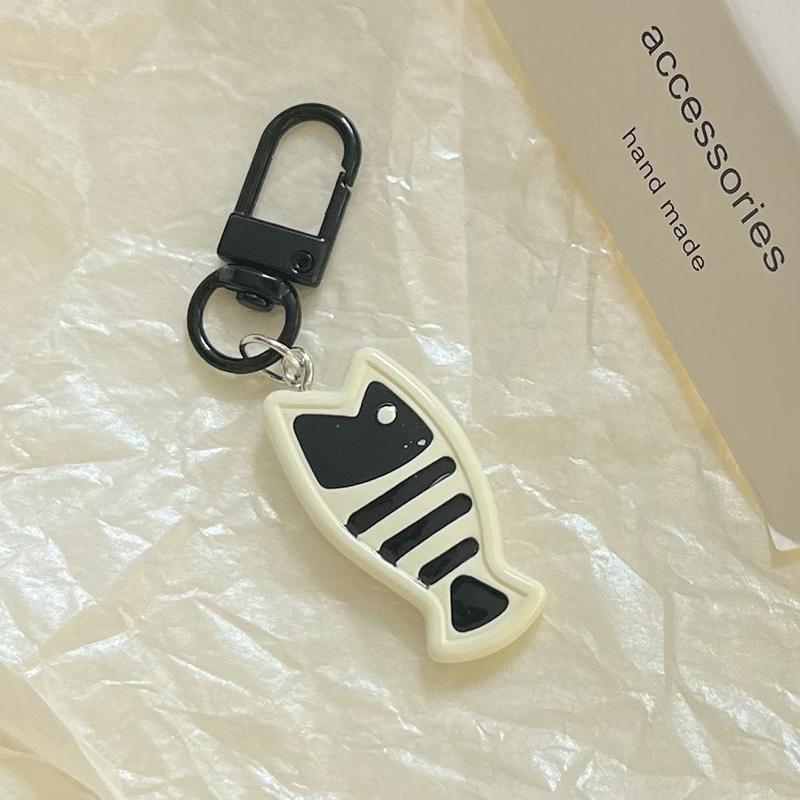 Cartoon Cute Cat And Fish Key Chain Student Backpack Earphone Case Pendant Decoration Car Key Accessories Jewelry Gifts