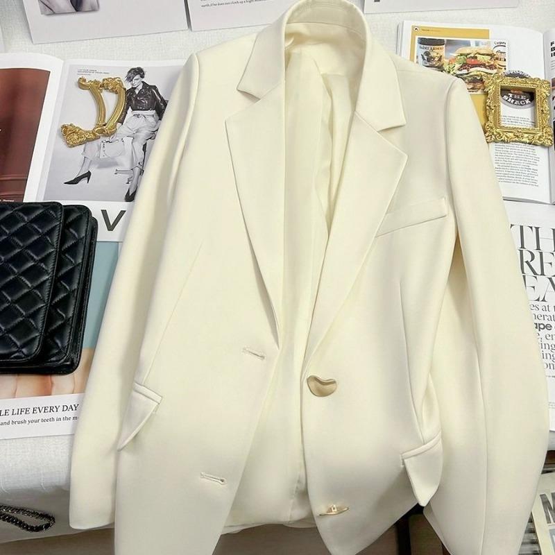 Autumn Fashion Pink Jacket Perfect for Casual and Formal Outings