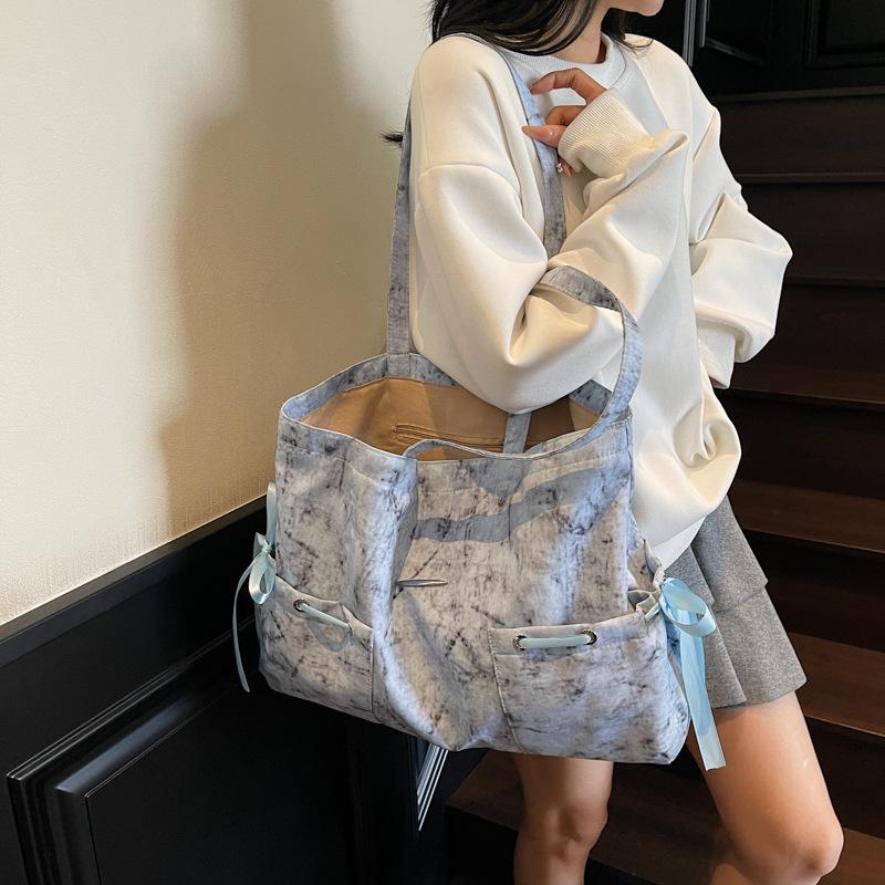Large Capacity Canvas Tote Bag Women's 2025 Summer New Pleated Handbag Casual Fashion Foreign Style Underarm Shoulder