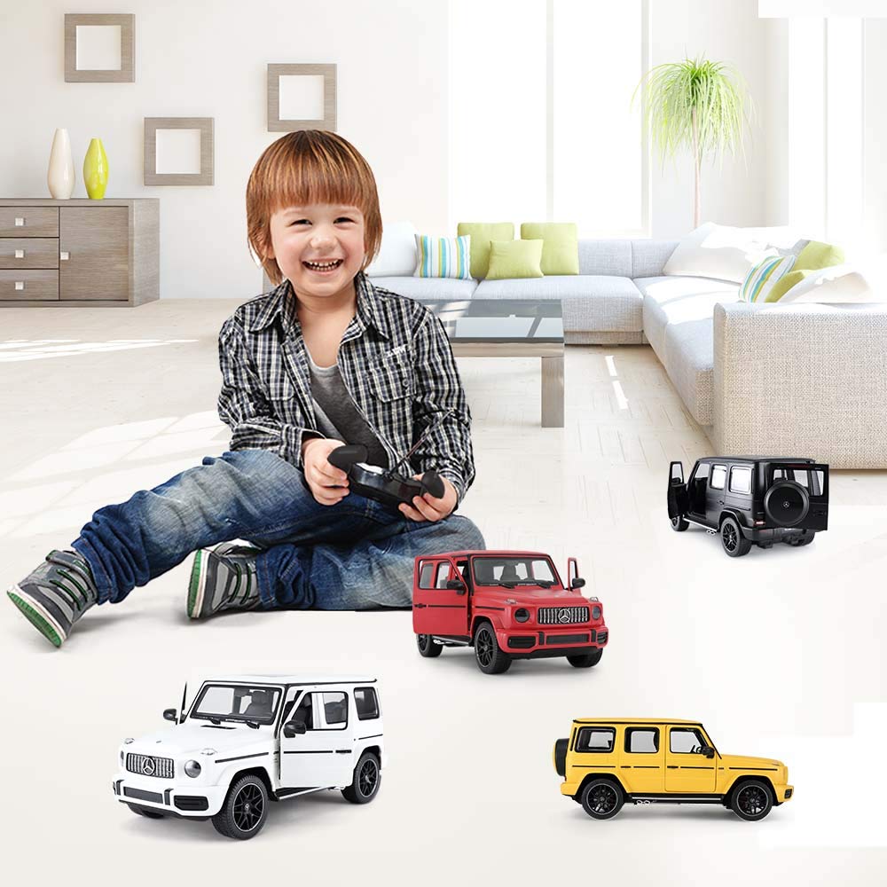 RASTAR AMG G63 RC model headlights and taillights light left and right doors and back door can be opened and closed white 1/14 Mercedes-Benz