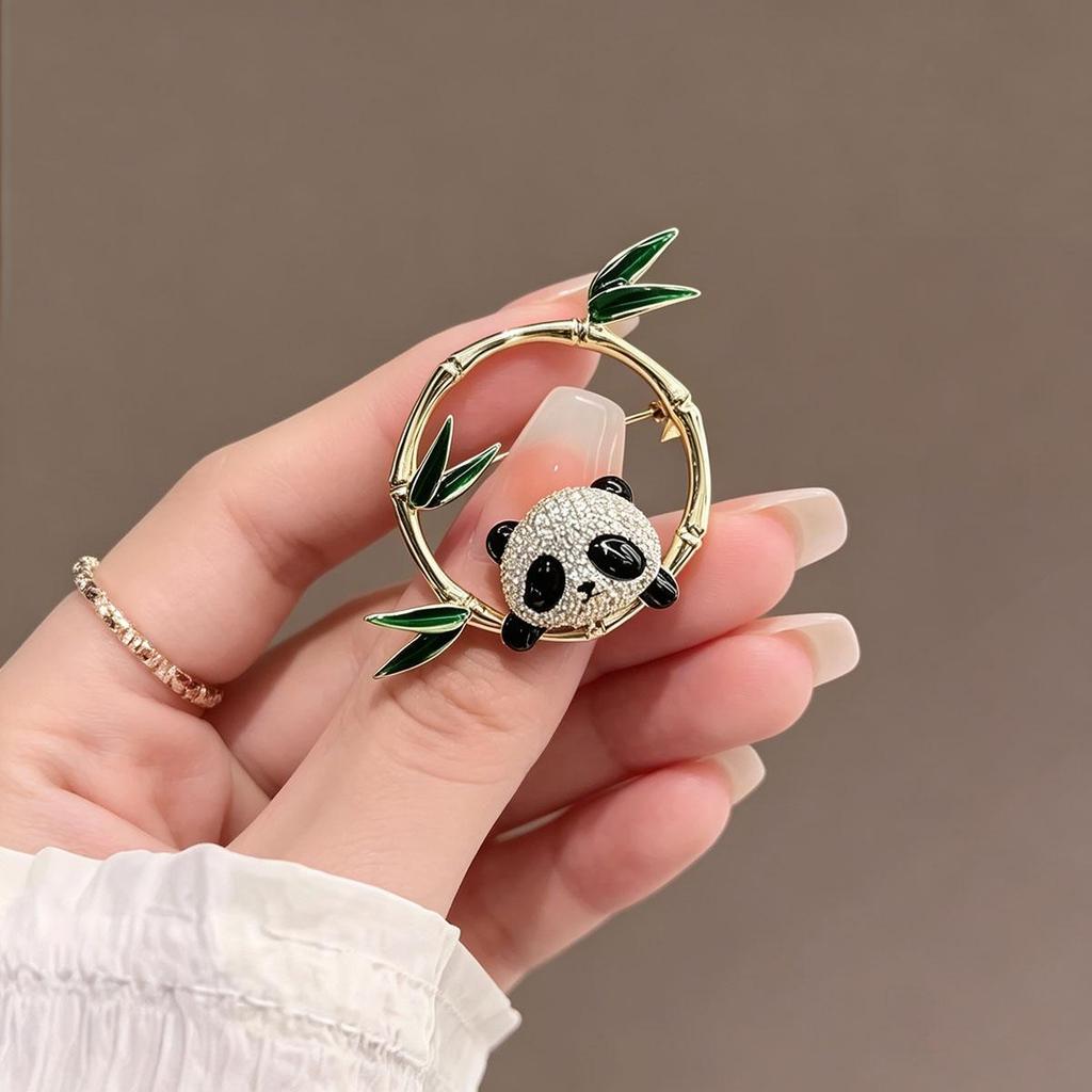 Cute New Chinese Style Panda Brooch for Women, Chinese Style Daily Bamboo Report Safety Brooch, Festival High Rise Small Exquisite Pin