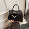 Handbag Women's New Versatile Commuter Shoulder Messenger Small Square Bag