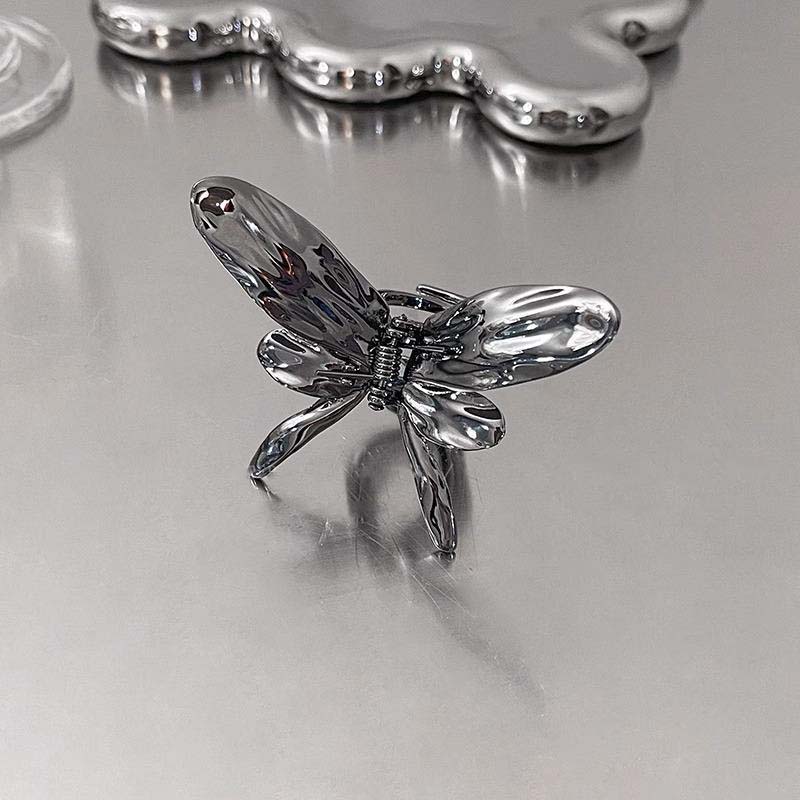 6pcs Fluffy Star Heart Hair Clips for Girls Cute Non-Slip Soft Fuzzy Bangs Duckbill Clip Cartoon Lovely Hair Accessories